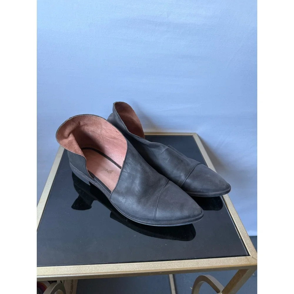 Free‎ People Royale Flat Charcoal Grey Leather Pointed Toe Cutout Shoes Size 38